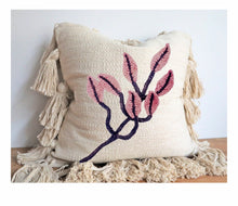 Load image into Gallery viewer, Basic Botanical Crochet Applique
